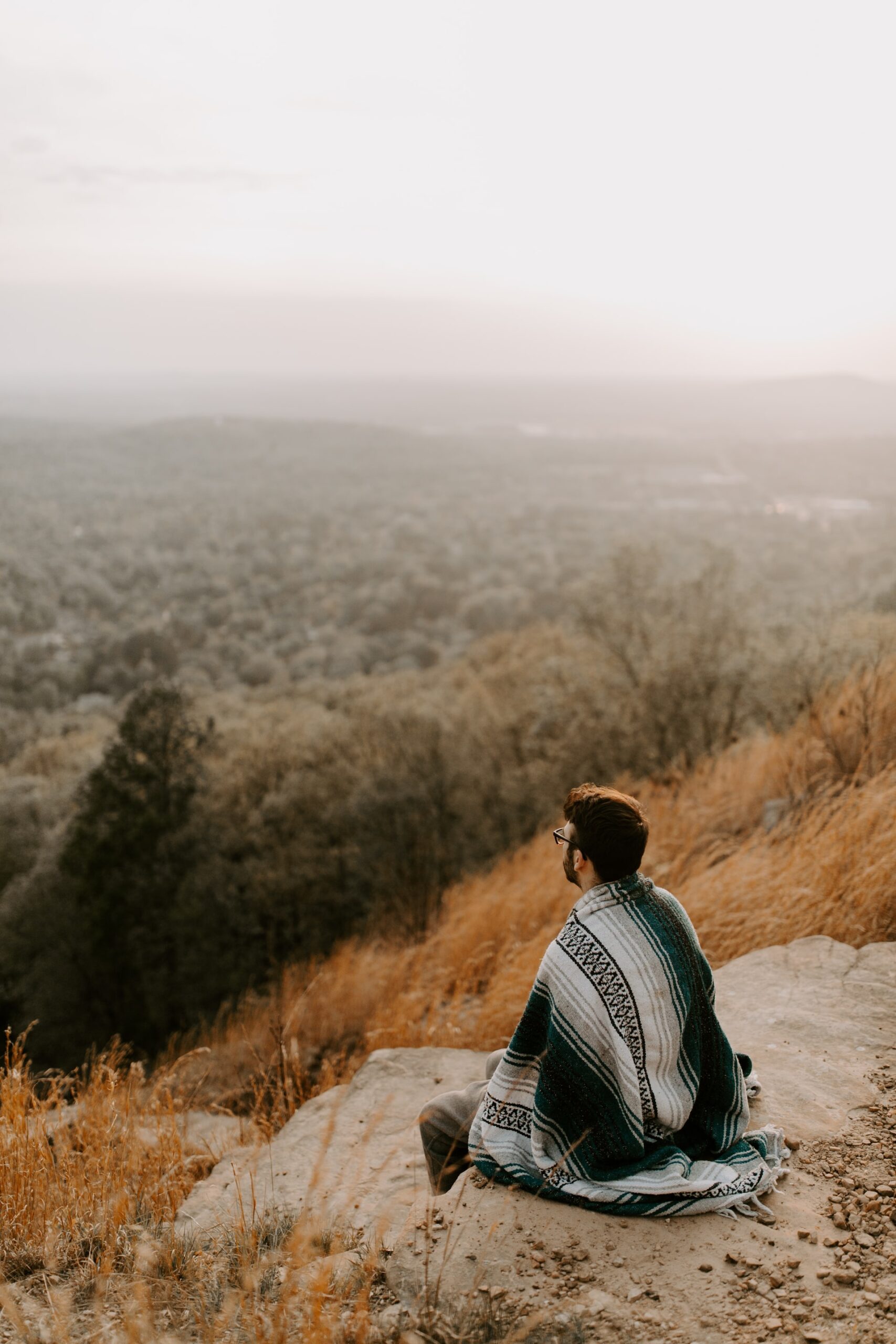 hannah-busing-1IARNM3BcLQ-unsplash contentment on mountain